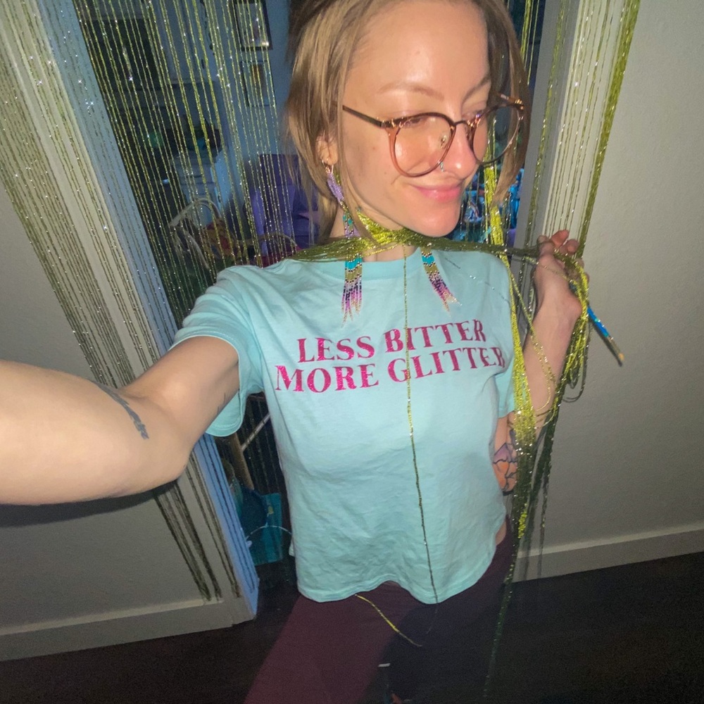 Meet your Posher 🍄🌿🌙🥀🌈 - Picture 2 of 8